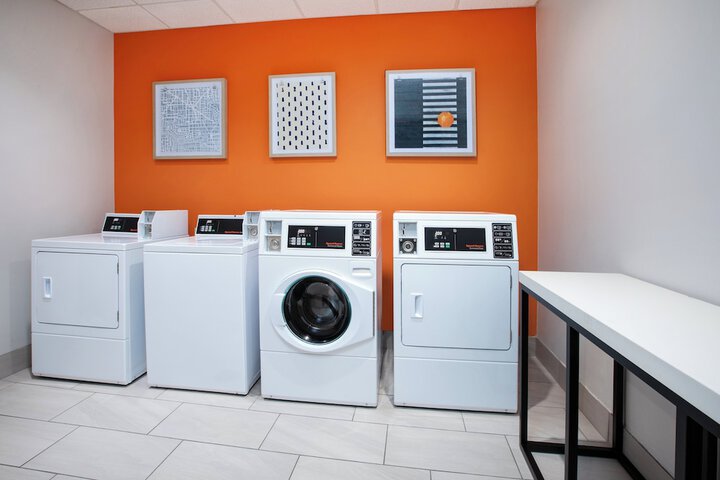 Holiday Inn Express & Suites Duncan by IHG