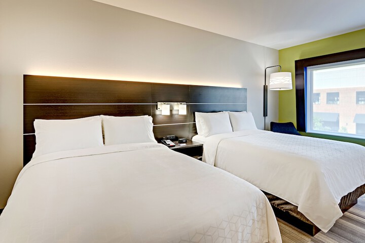 Room 34 of 78