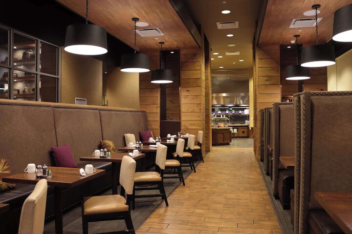 Dining 69 of 88