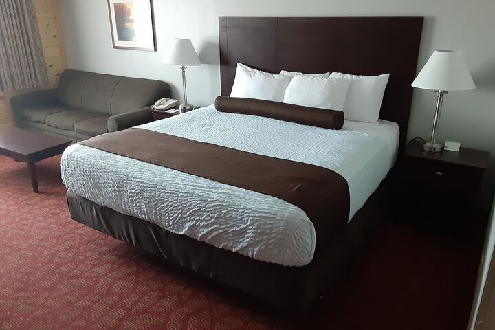 Room 35 of 85