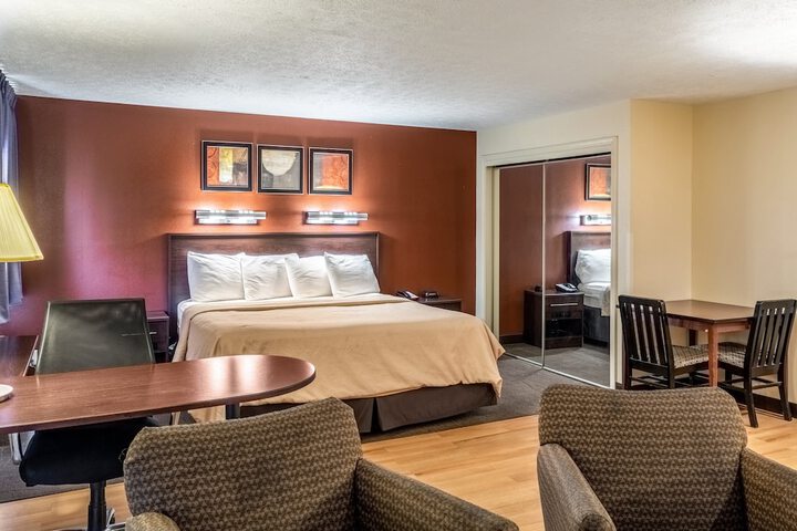 Red Roof Inn Columbus - Taylorsville / Edinburgh