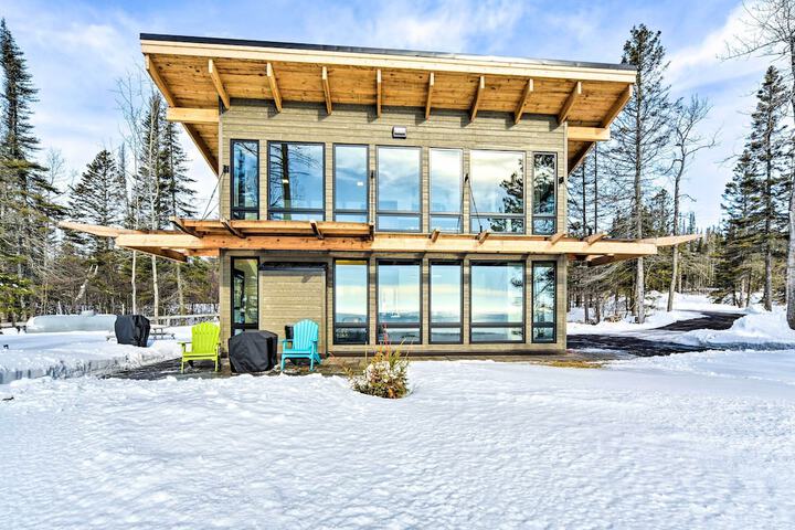 Office & Fire Pit: Waterfront Lake Superior Cabin!