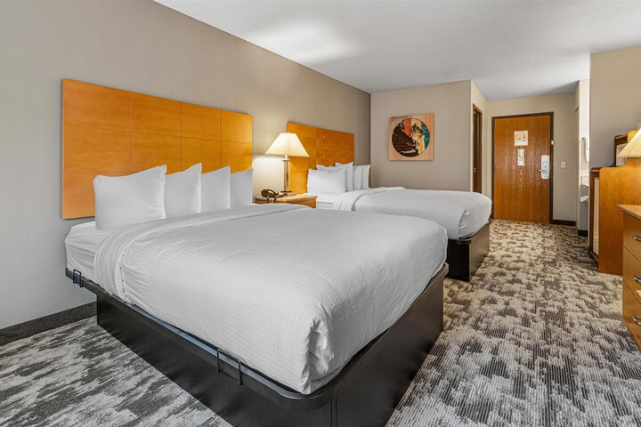 Best Western Ambassador Inn & Suites