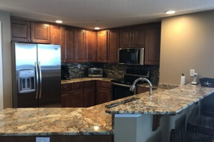 Northeast Corner Penthouse 3 BR 3 BA Sanibel 1102