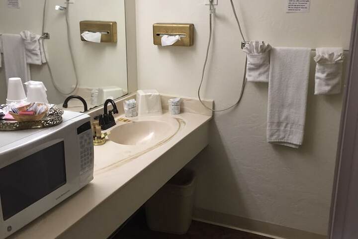 Room 15 of 58