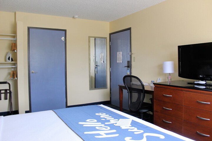 Room 46 of 60