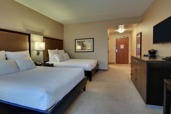 Room 17 of 24