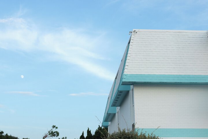 Ocean Sands Beach Boutique Inn - Stay at the Beach