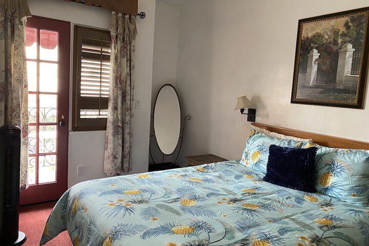 Room 62 of 128
