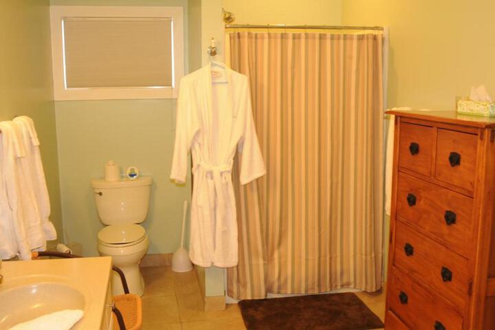 Acorn Hill Lodge and Spa