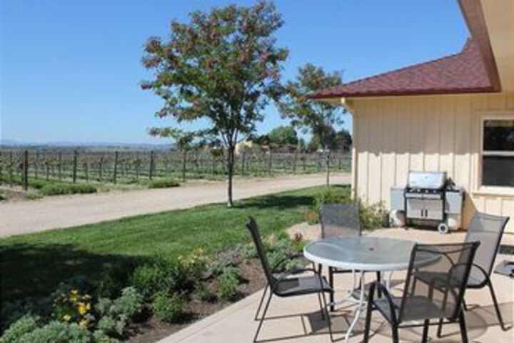 Vina Robles Guest 4 Br Home by RedAwning