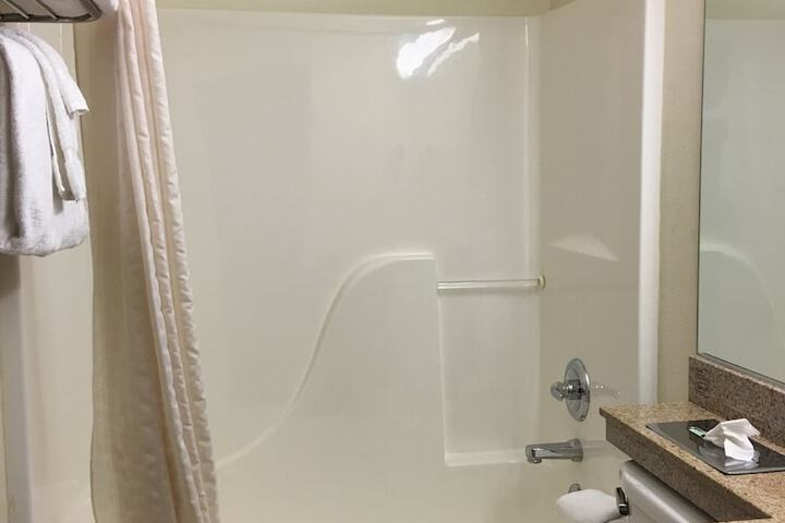 Room 16 of 67