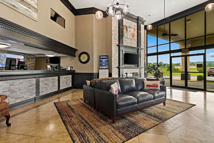 Best Western Windsor Suites