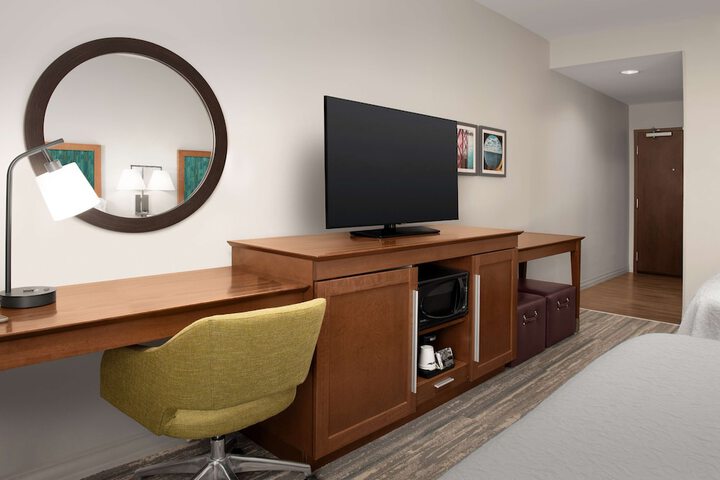 Room 12 of 39