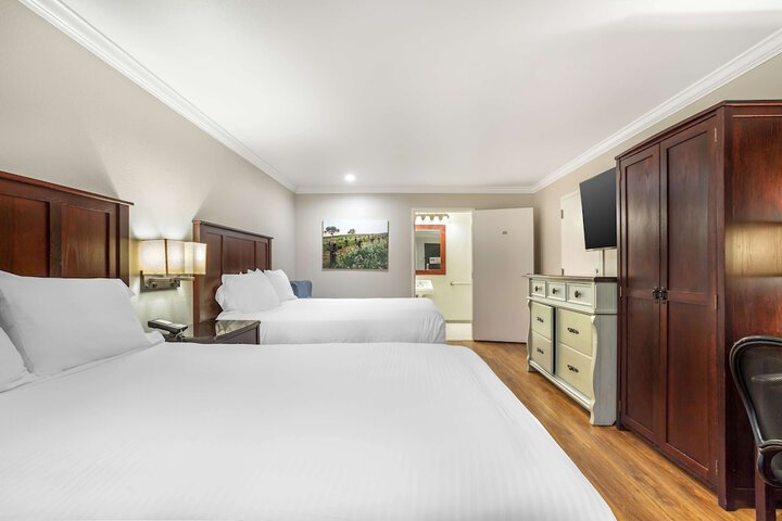 Room 54 of 67