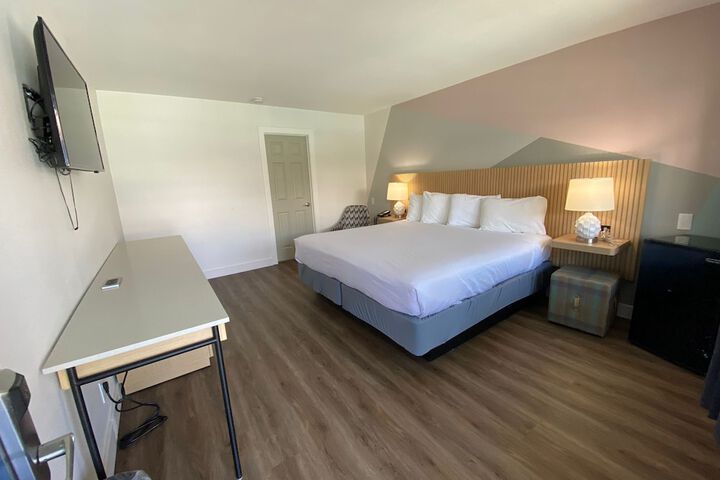 Room 19 of 36