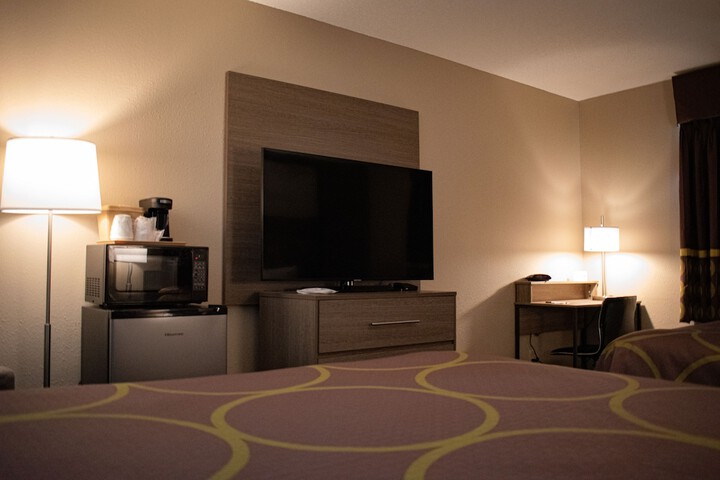 Room 33 of 44