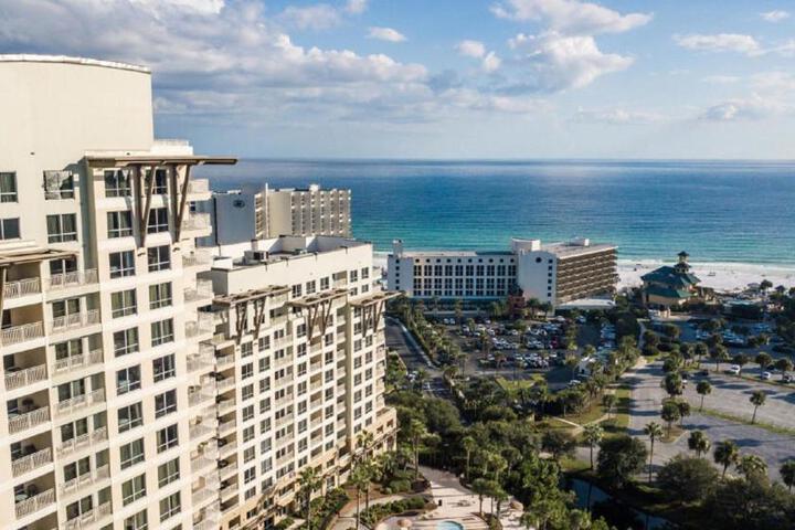 Sandestin Resort Luau by Tufan