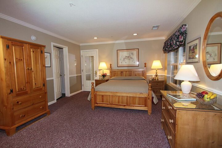 Room 34 of 61