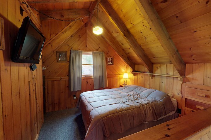 Room 74 of 176