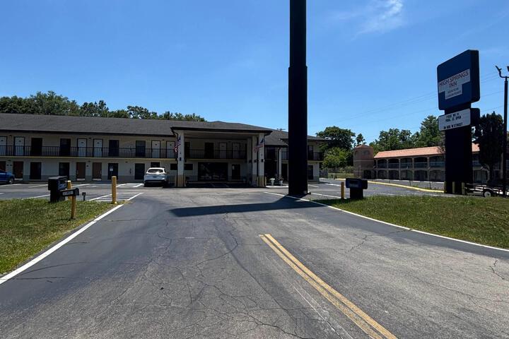 Travelodge by Wyndham Alachua