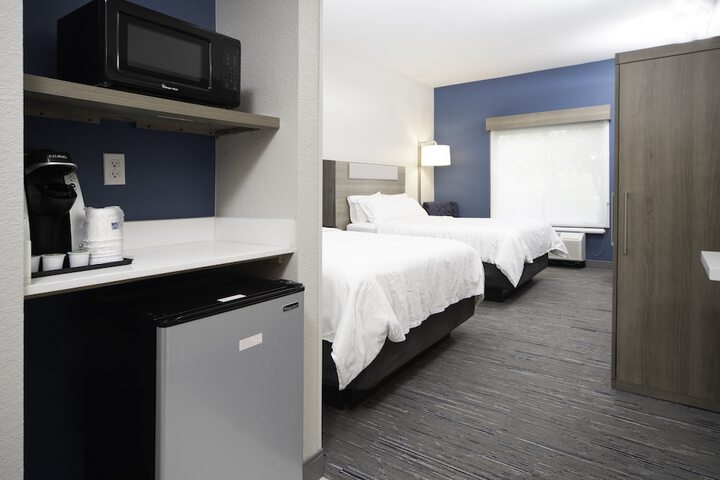 Room 25 of 79