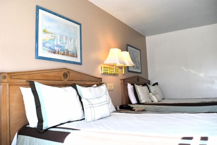 Room 40 of 58