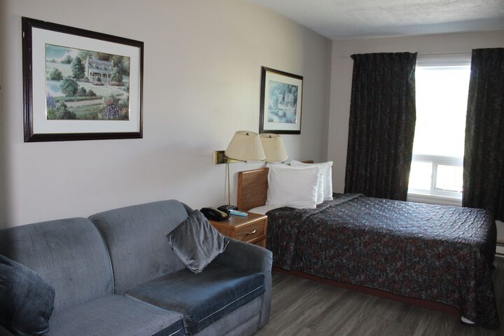 Room 12 of 41