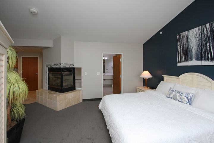 Room 45 of 63