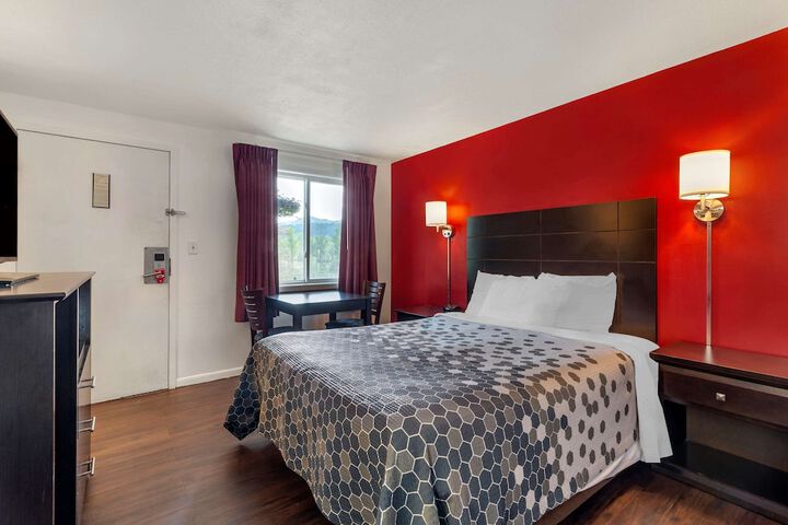 Room 19 of 27