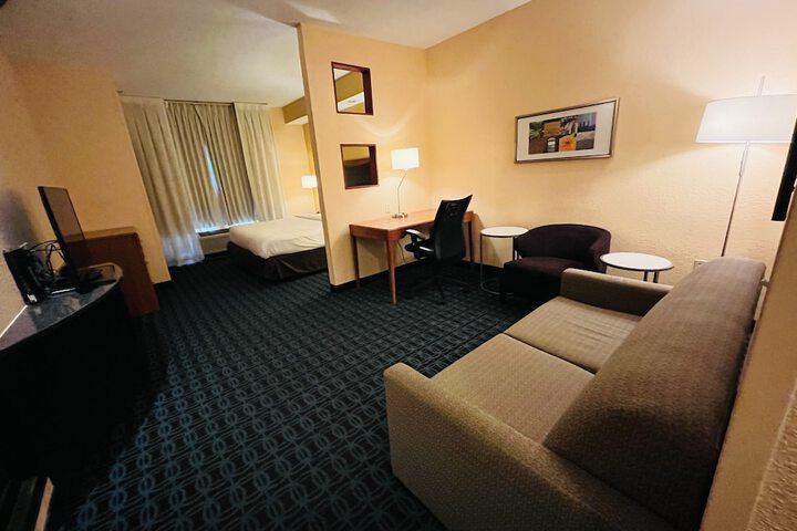 Room 22 of 29