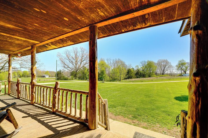 Spacious Ozarks Family Home - Private Pool & Grill