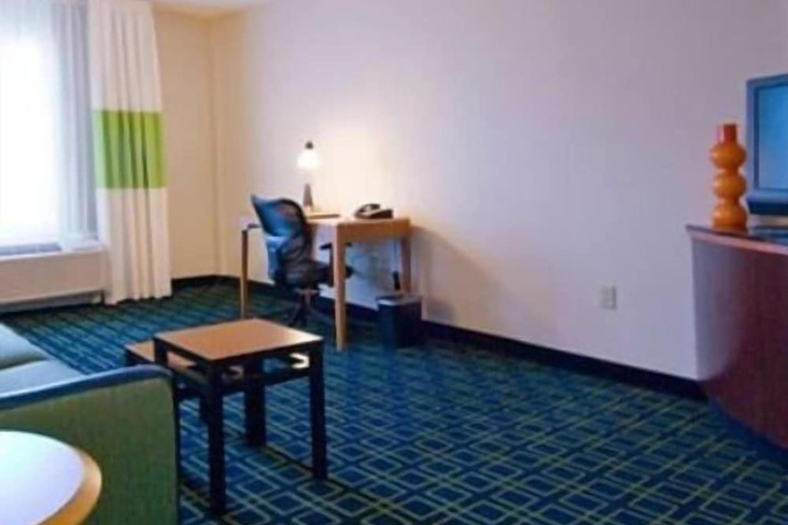 Room 23 of 41