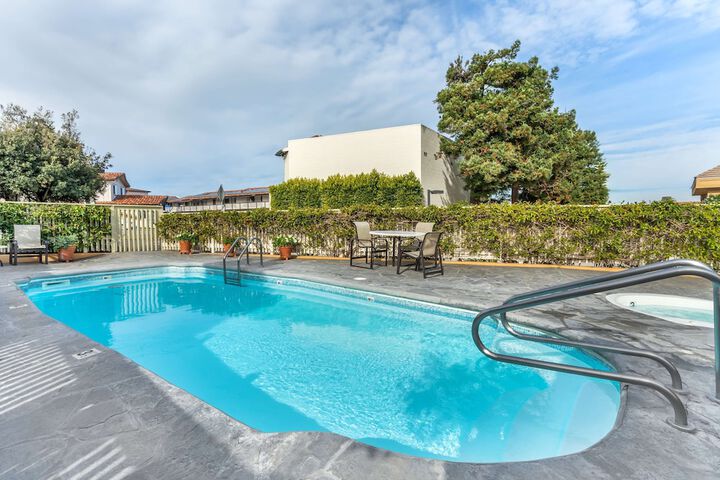 Pool 5 of 63
