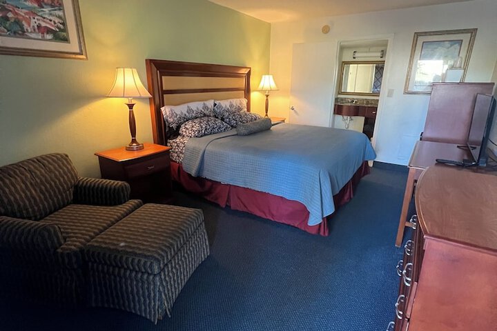 Room 22 of 24