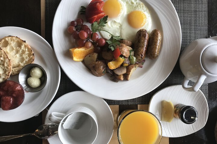 Breakfast/Coffee Service 74 of 99