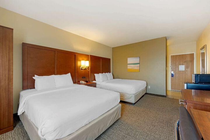 Room 18 of 31