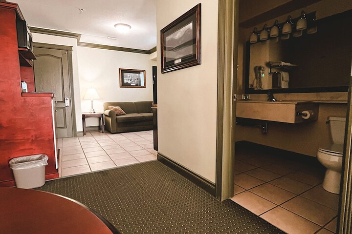Room 14 of 44