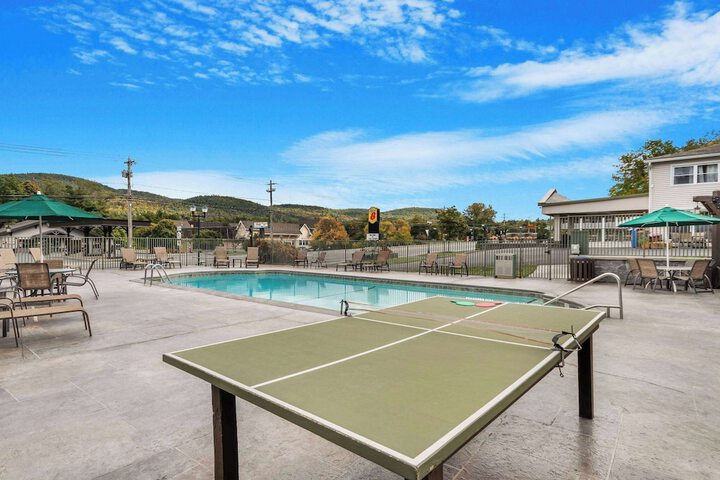 Pool 7 of 61