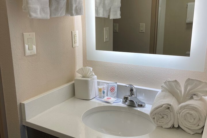 Room 31 of 48