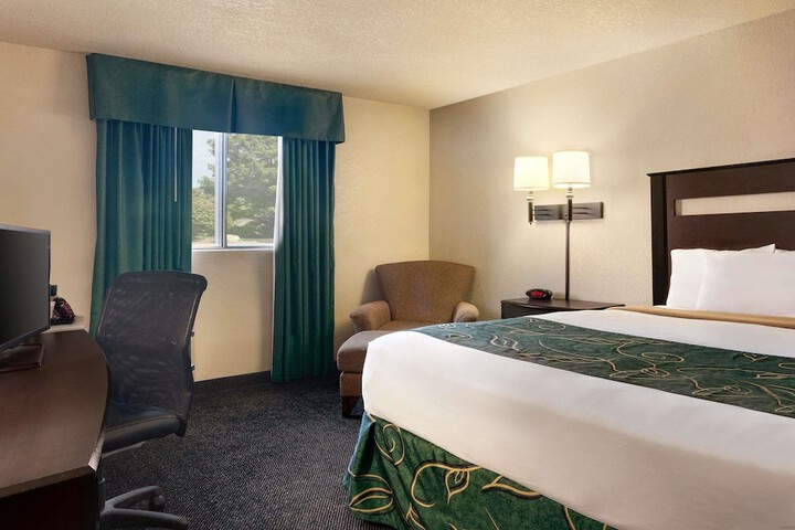 Room 7 of 15