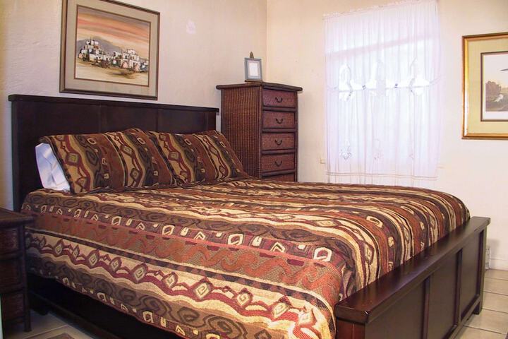 Room 64 of 68