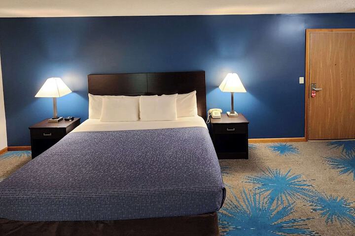 Room 60 of 80