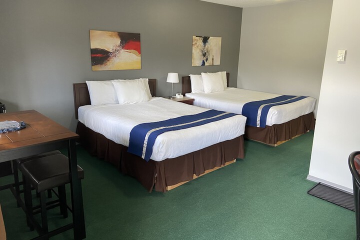 Room 19 of 28