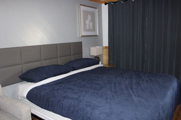 Room 13 of 29