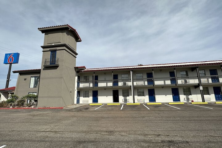 Hotel 4 of 45