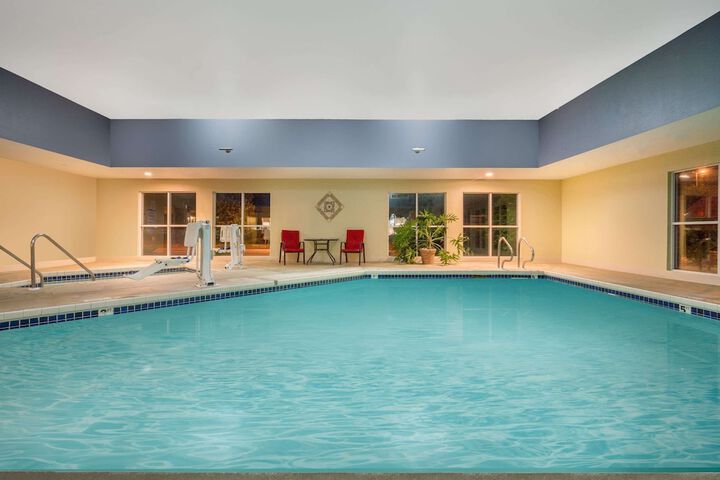 Pool 3 of 18