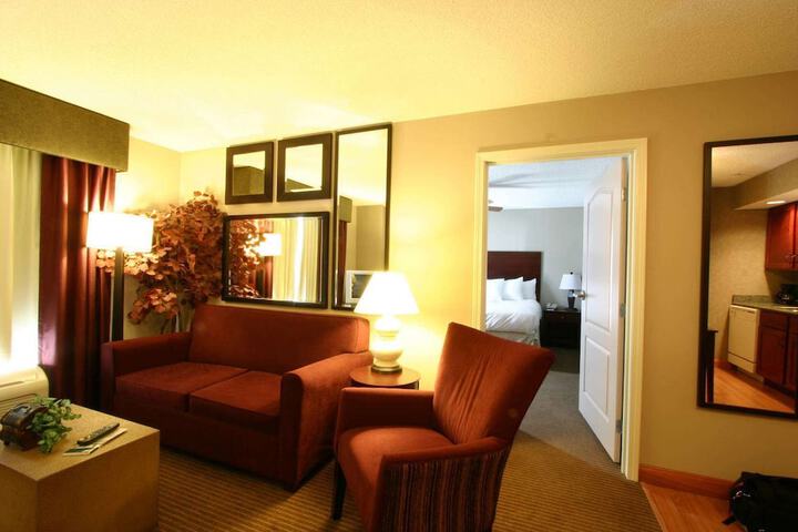 Homewood Suites by Hilton Bloomington