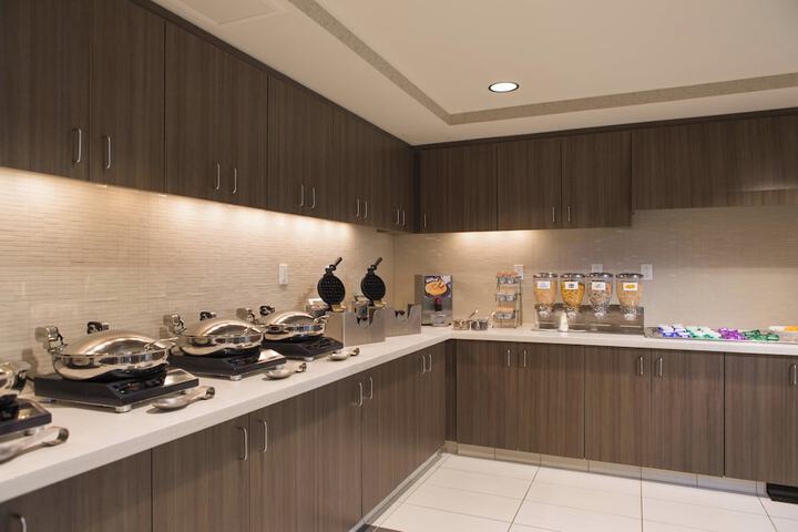 Breakfast/Coffee Service 30 of 31