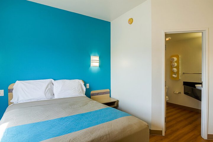 Room 40 of 56